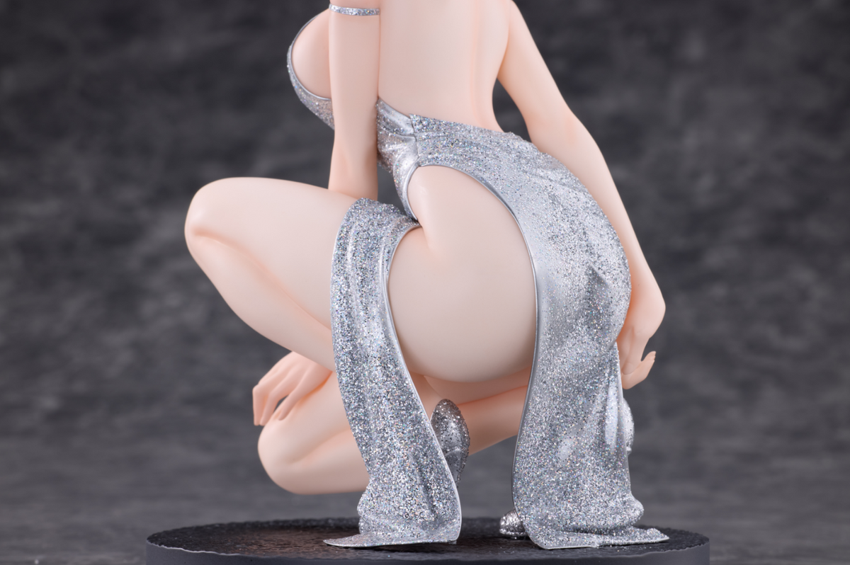 Hello Studio - Madoka Higuchi