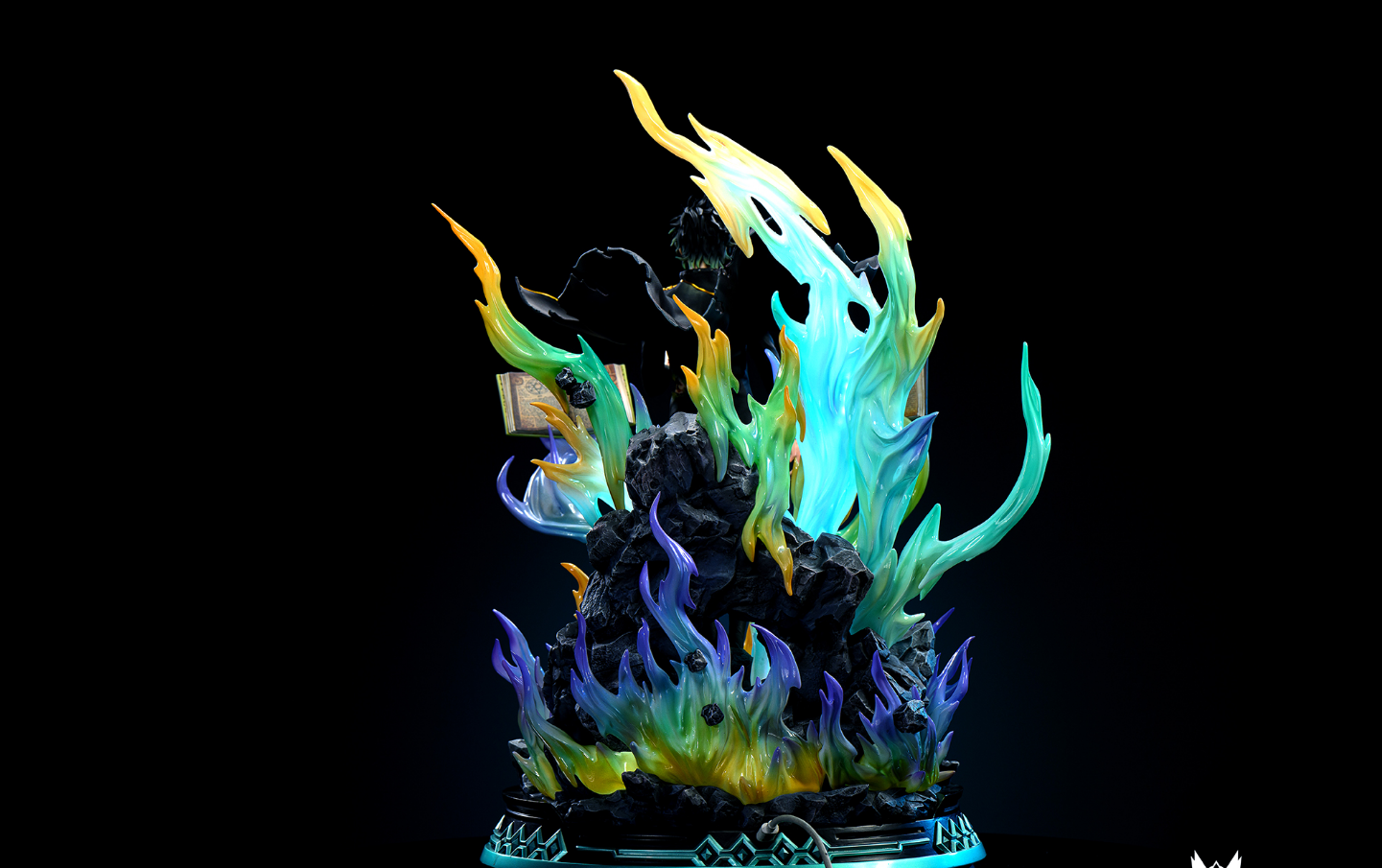 YUMS-Collectors Studio - Spade Prince Yuno Awakening Form