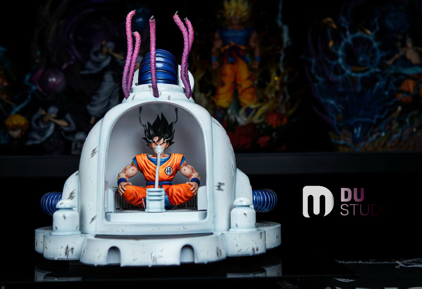 Du Studio - Goku Healing Pod [2 Variants]