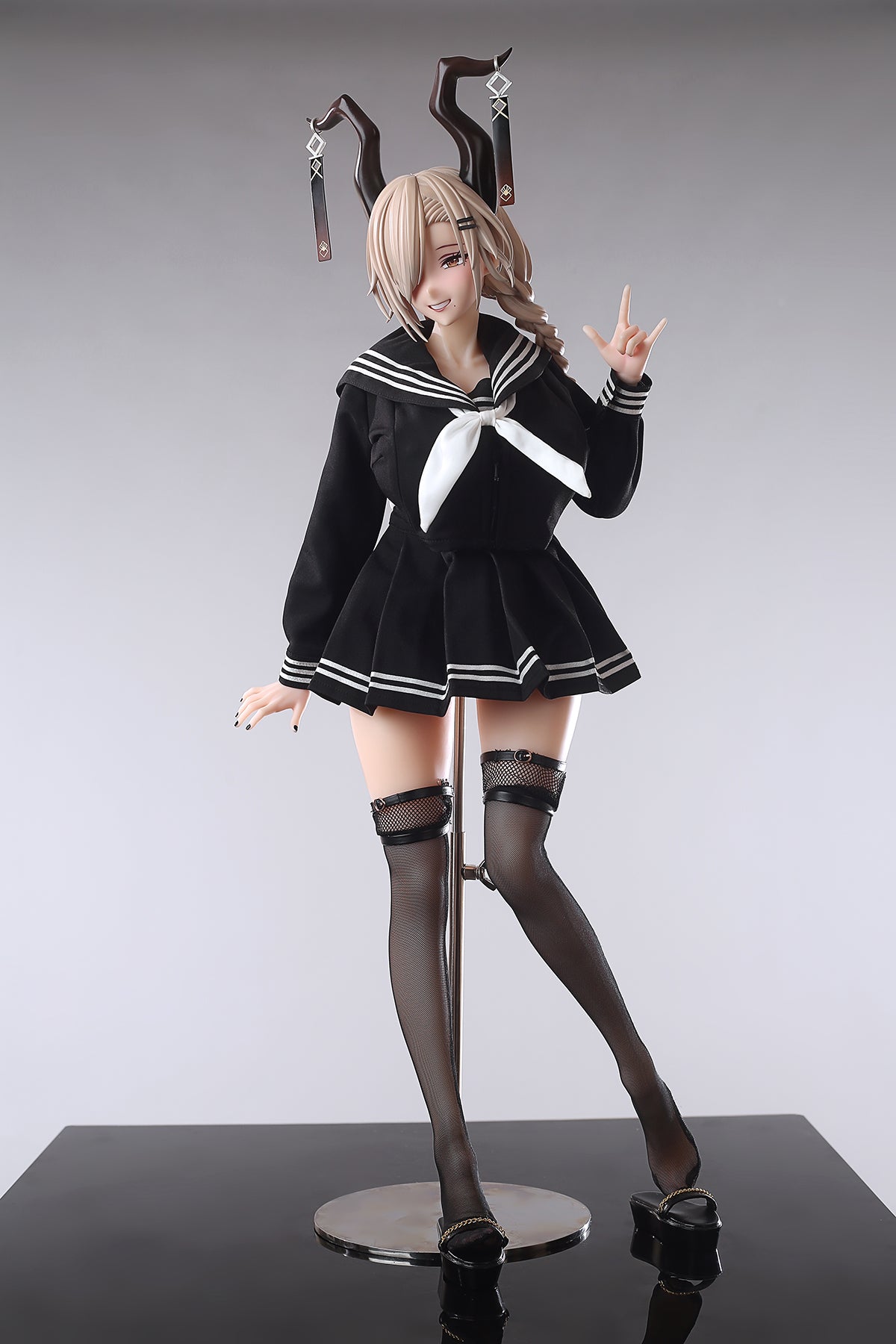 YuZhaiRenXing Studio - Owari [2 Variants]