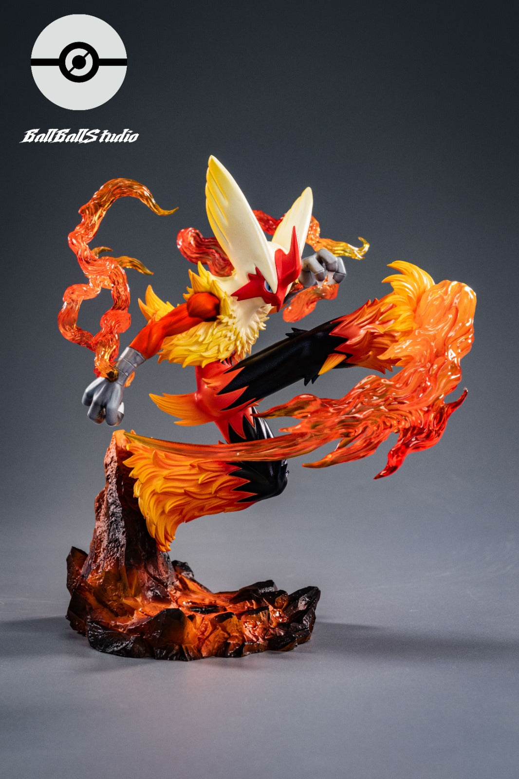 Ball Ball Studio - Blaziken Mega [3 Variants]