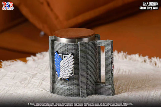 Psd Studio - Colossal Titan Wall Breach Water Bottle