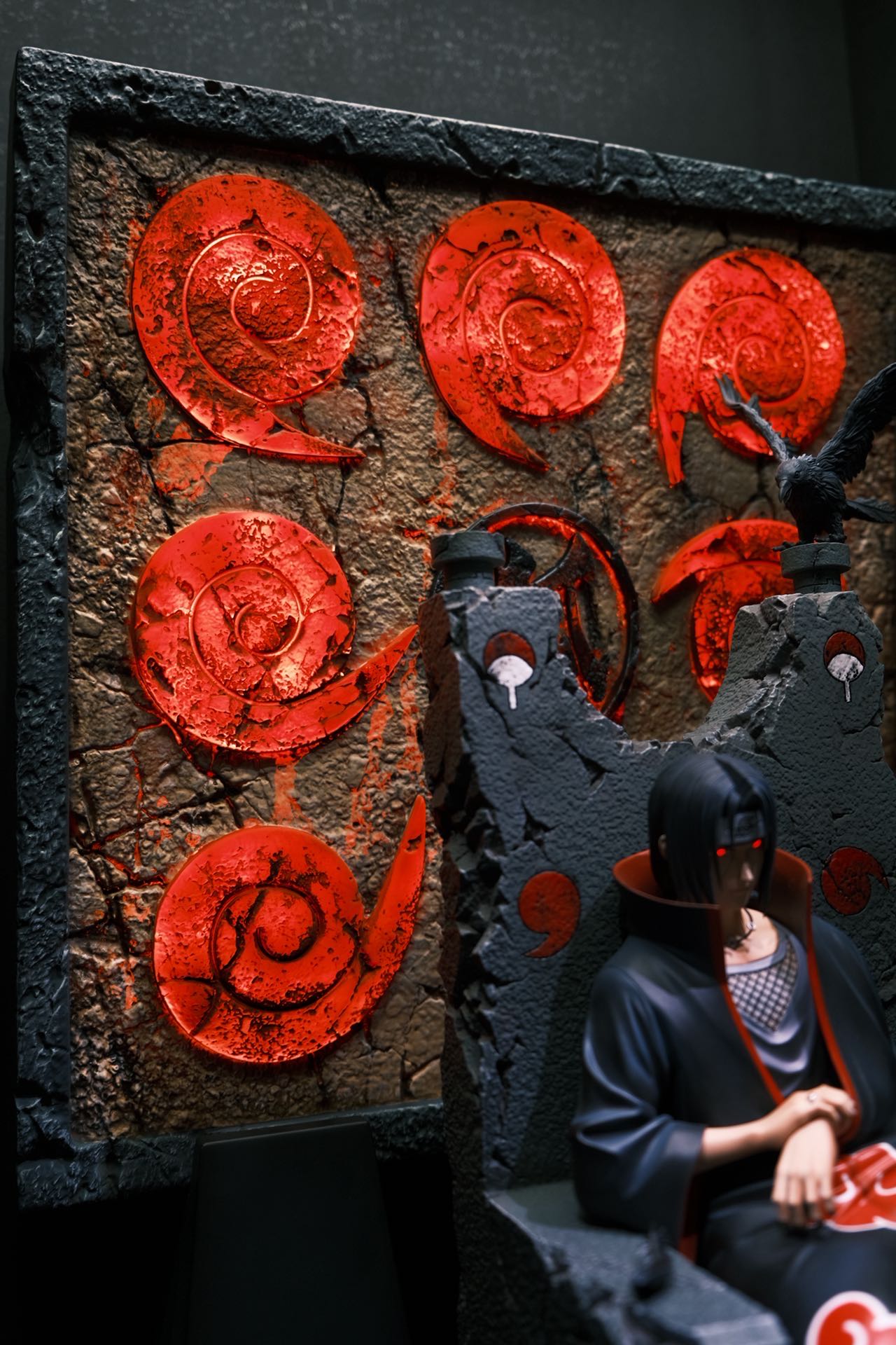 Loiter Studio - Itachi Uchiha Throne DLC