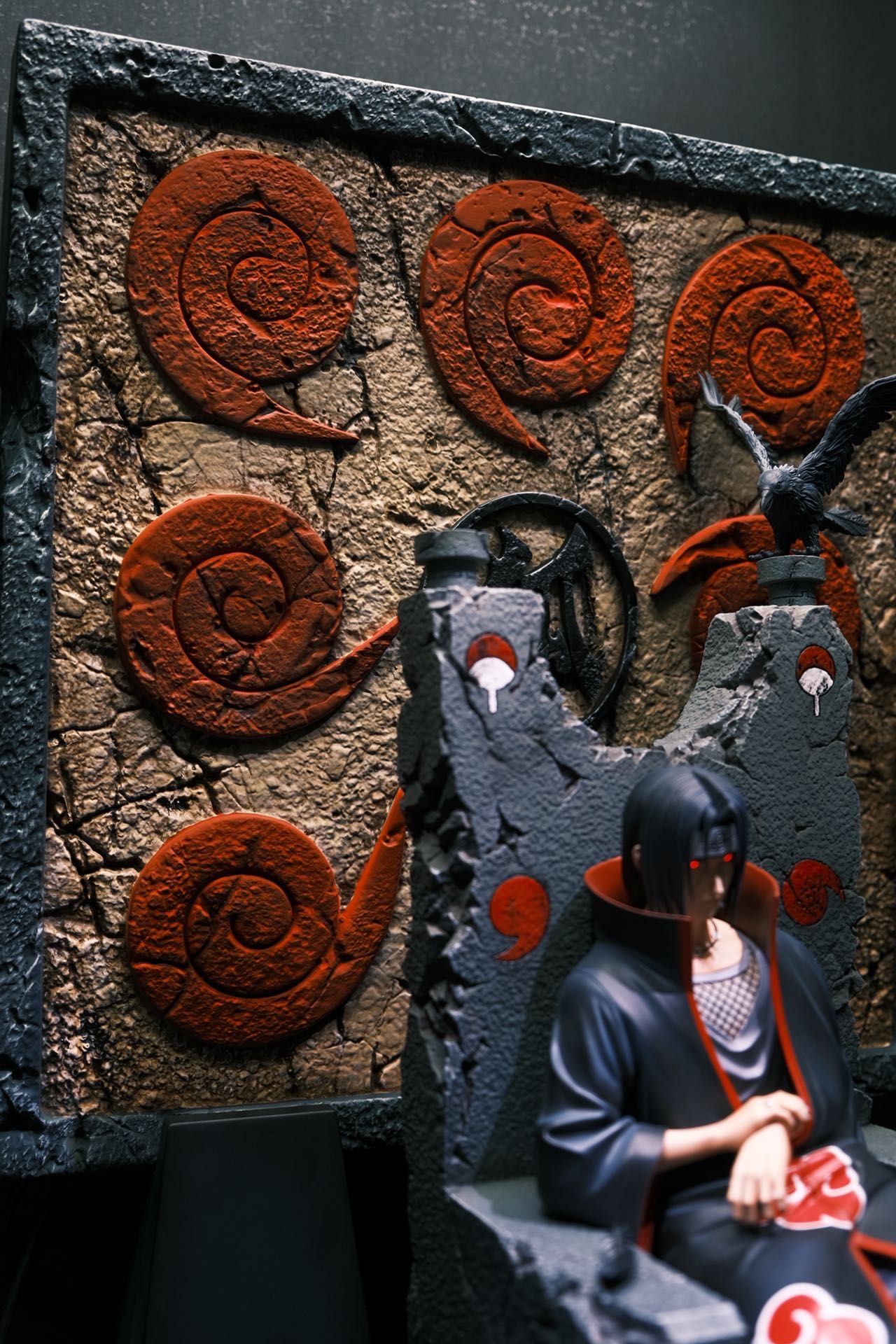 Loiter Studio - Itachi Uchiha Throne DLC