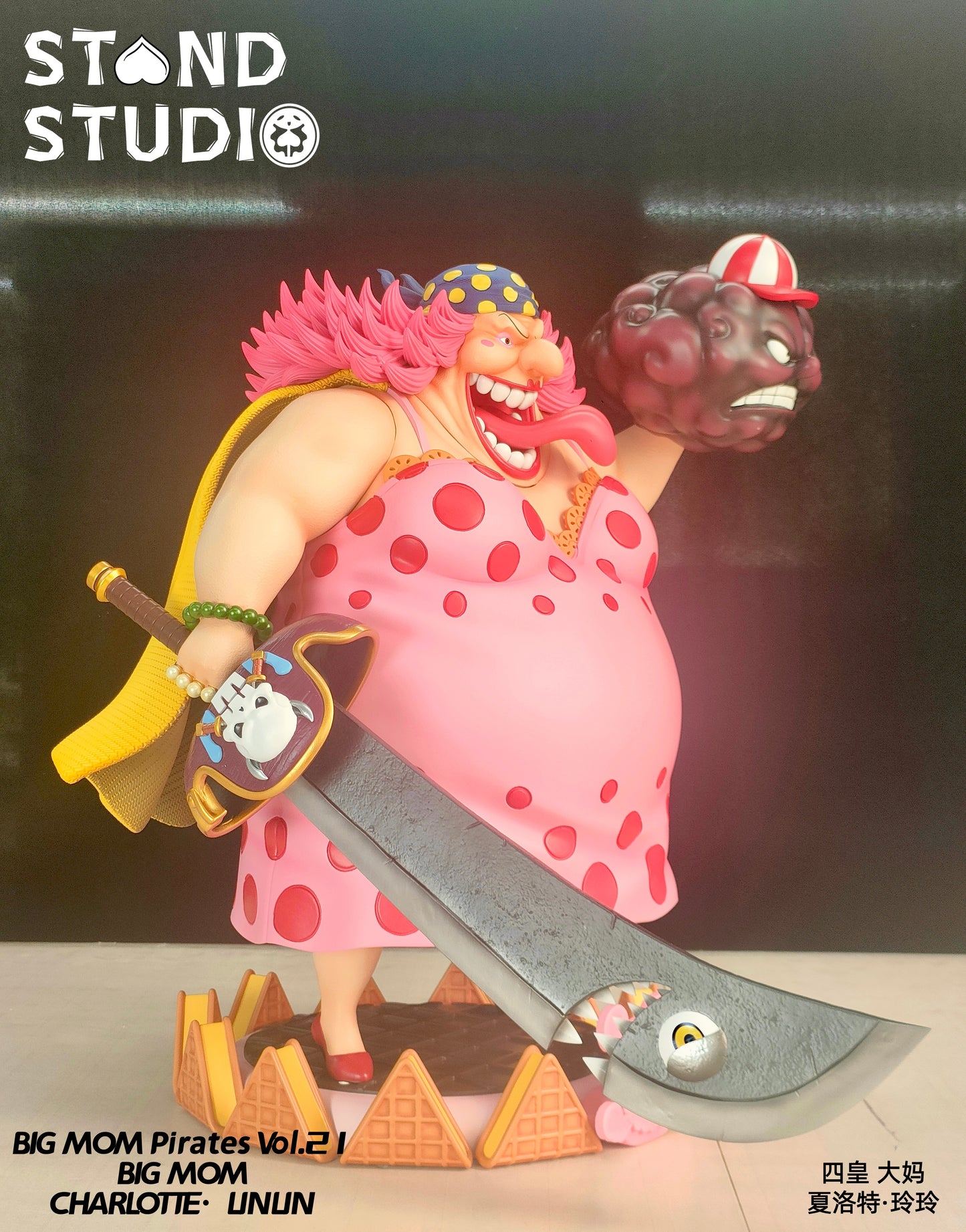 Stand Studio - Charlotte Linlin