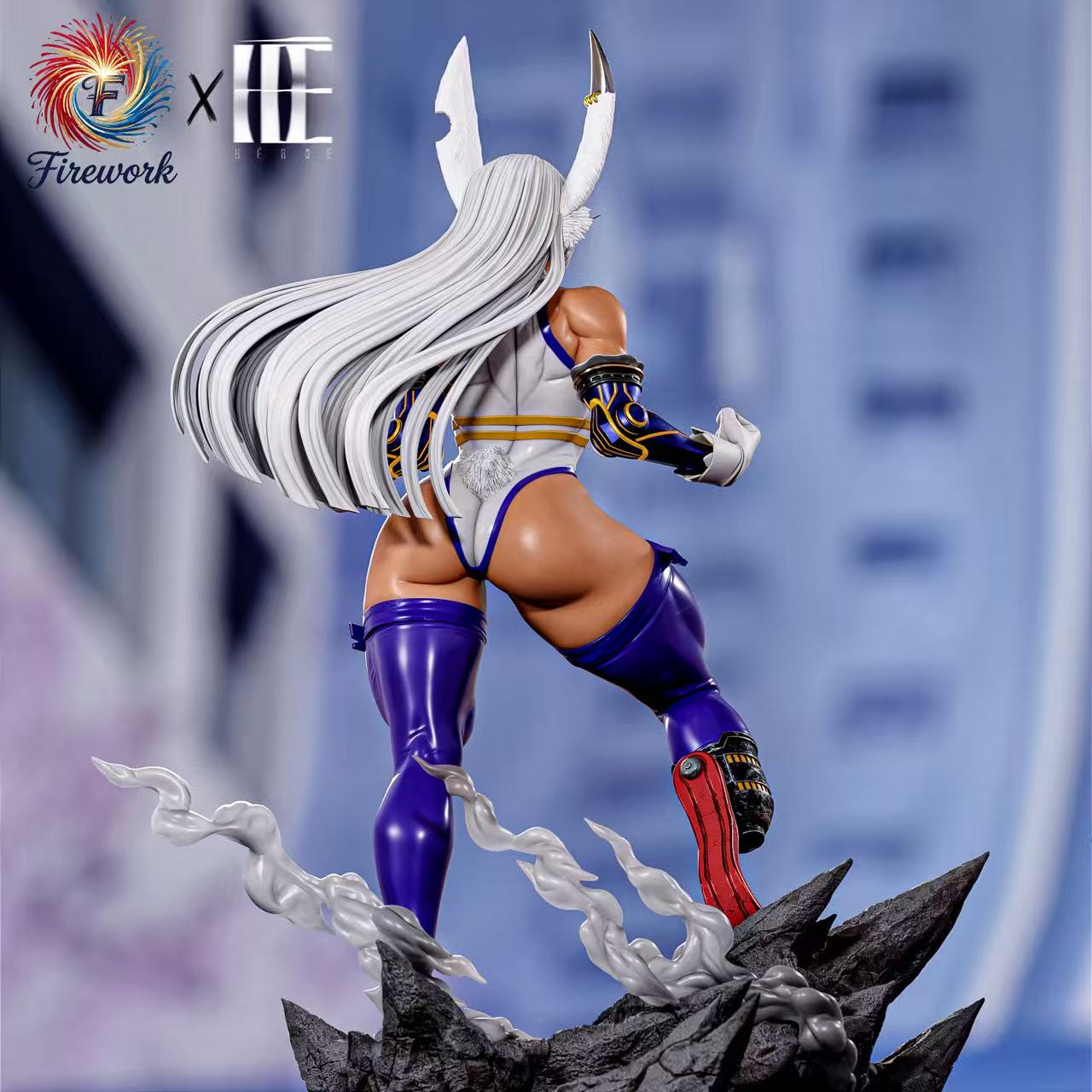 Heroe Collectibles x Firework Studio - Usagiyama Rumi