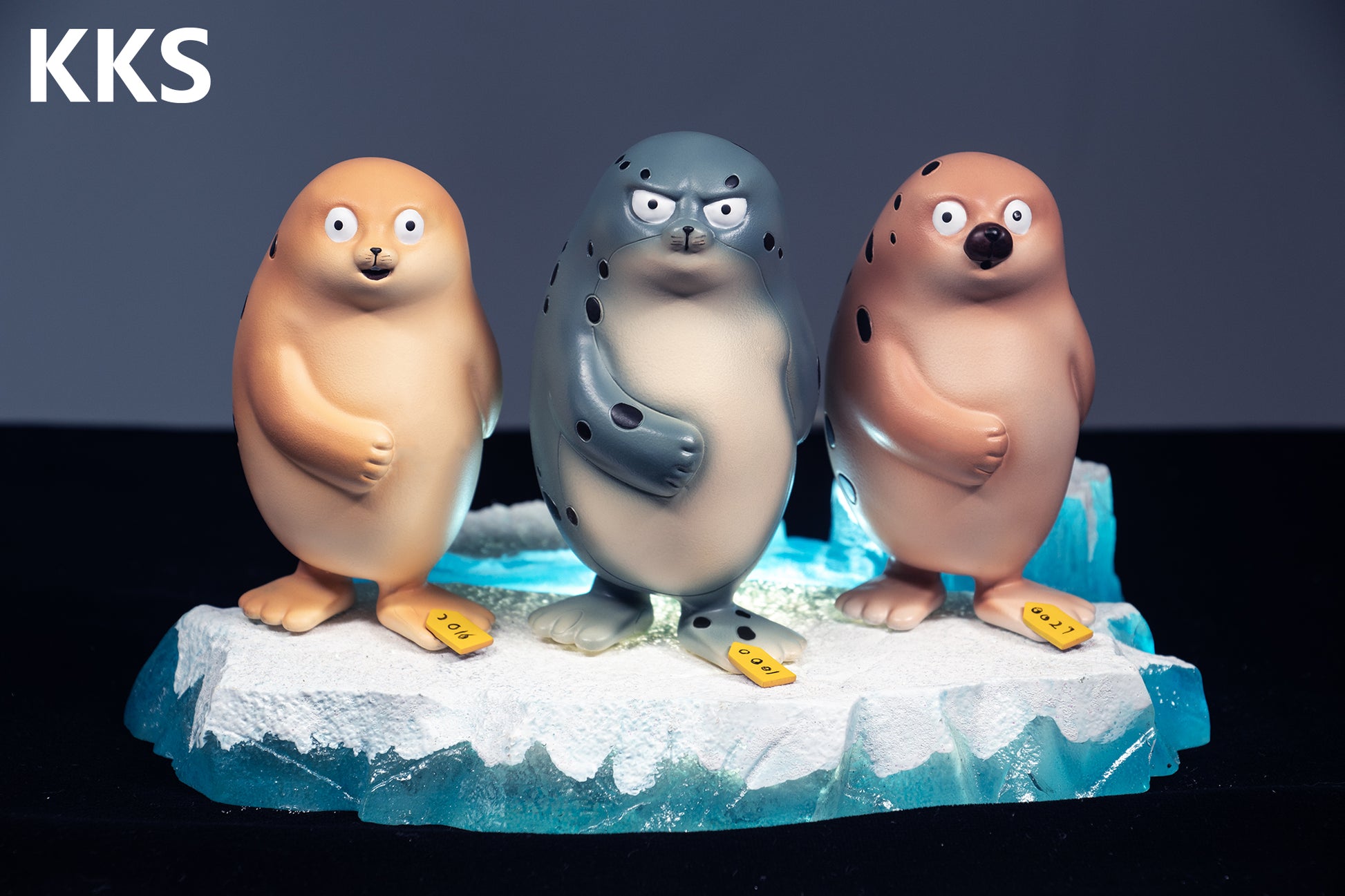 KKS Studio - Mesmerizing Snow Seal