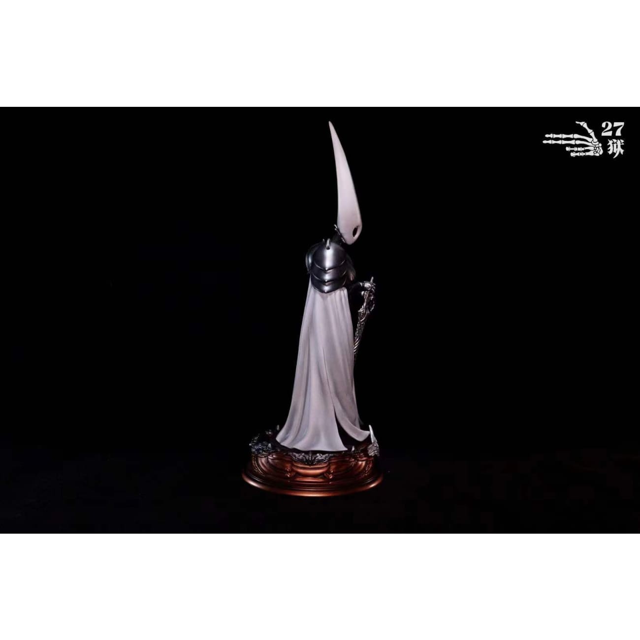 27 Yu Studio - Pale Prince