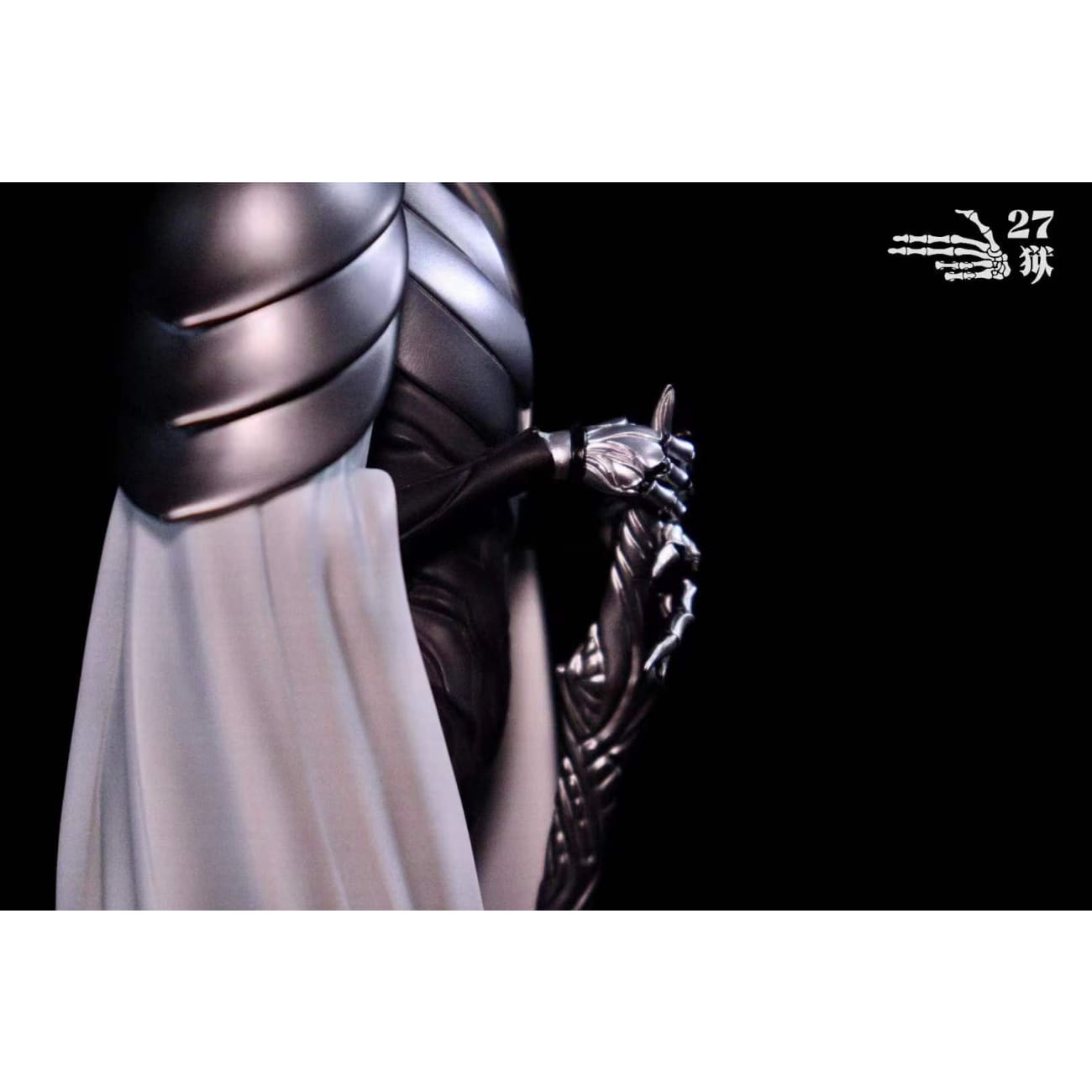 27 Yu Studio - Pale Prince