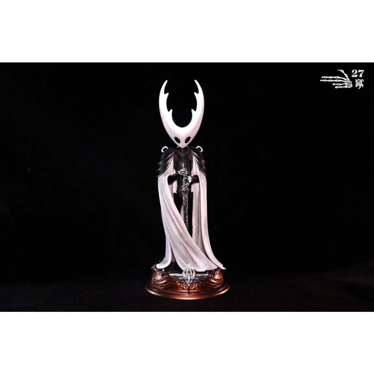 27 Yu Studio - Pale Prince