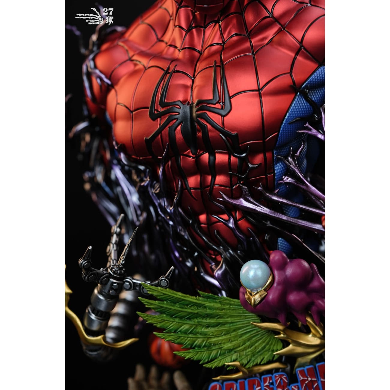27 Yu Studio - Spider-Man Bust
