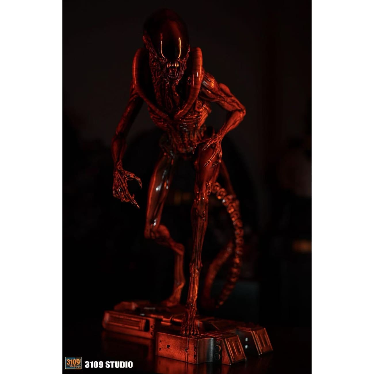3109 Studio - Dog Alien Maquette [2 Variants]