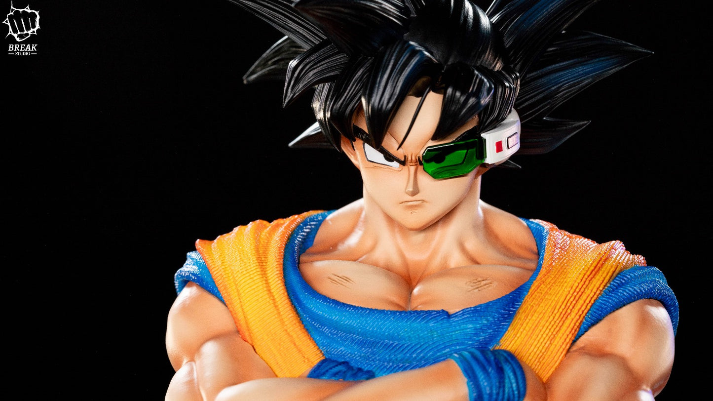 Break Studio - Hug Chest Son Goku [3 Variants]
