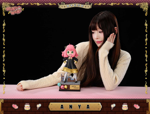 WakuWaku Studio - Anya Forger 1st Anniversary Ver. [2 Variants]