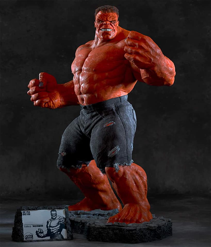 Oomph Studios - Red Hulk [1/4 scale]