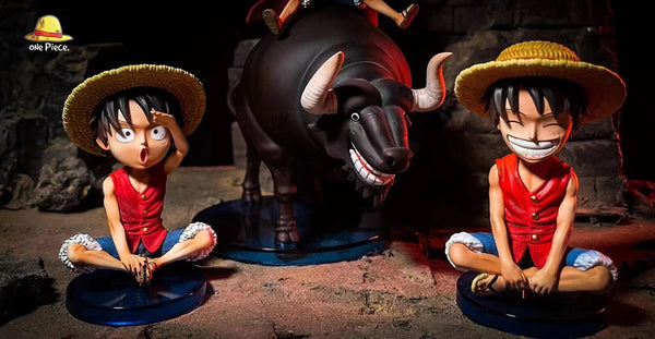 Straw Hat Studio - Bull Riding & Monkey D. Luffy