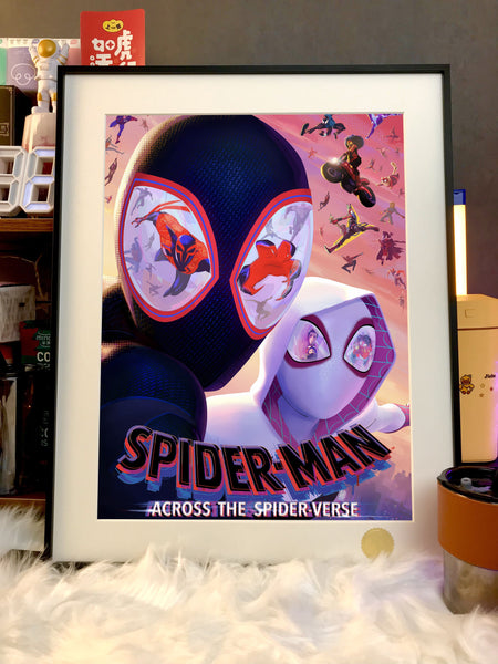 Xing Kong Studio - Spiderman & Gwen Stacy Poster Frame