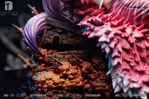 BT Studio - Sitting Donquixote Doflamingo [3 Variants]