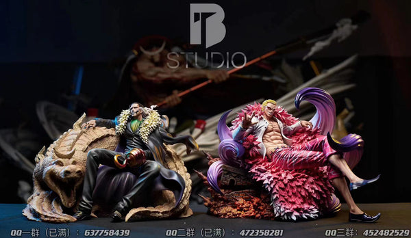 BT Studio - Sitting Donquixote Doflamingo [3 Variants]