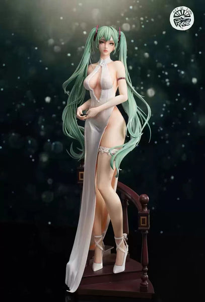Eden Studio - Princess Hatsune Miku [2 Variants]