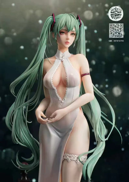 Eden Studio - Princess Hatsune Miku [2 Variants]