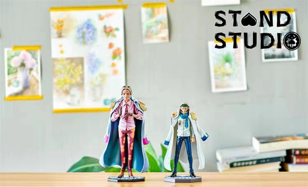 Stand Studio - Tsuru