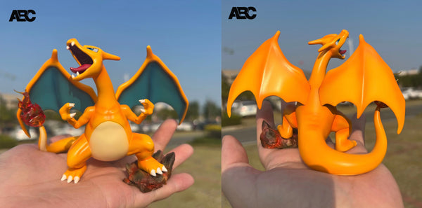 ABC Studio - Charizard [2 Variants]ABC Studio - Charizard [2 Variants]