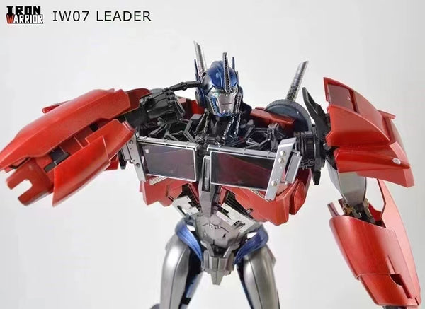 Iron Warrior Studio - Optimus Prime 2.0 IW-07 Leader