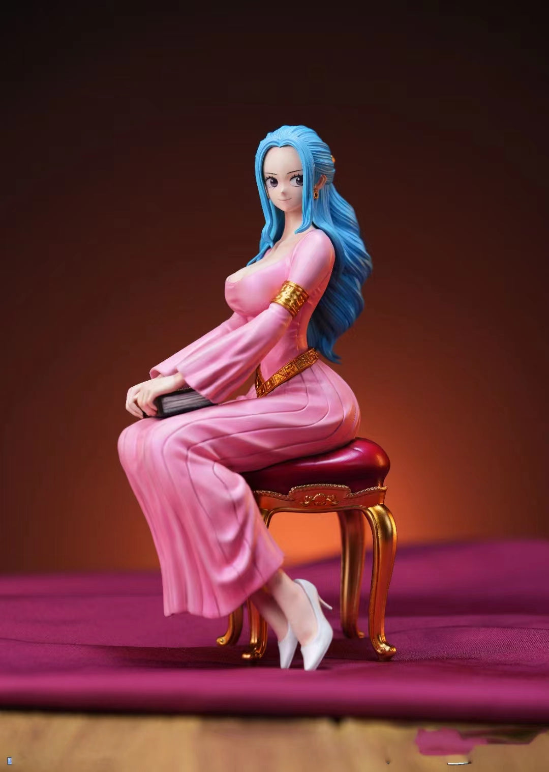 Hinami Studio - Sitting Nefertari Vivi