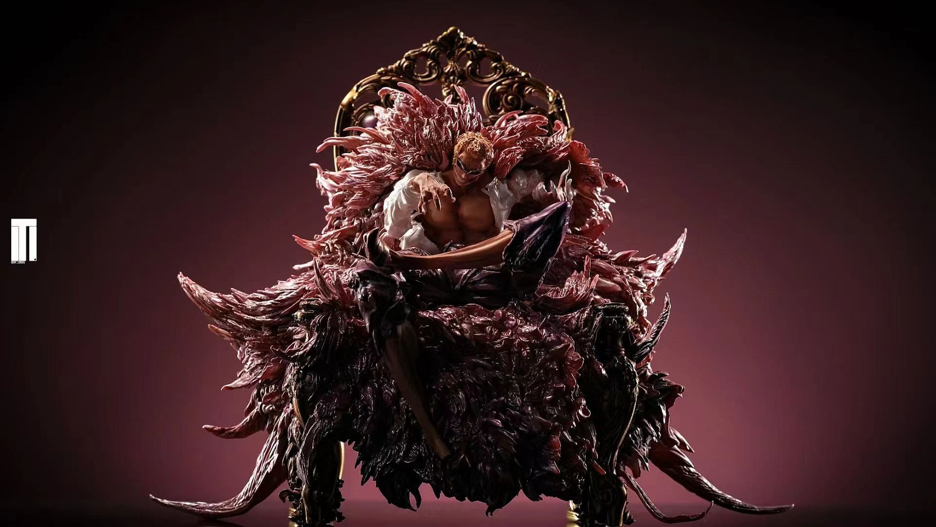 Iron Curtain Studio - Donquixote Doflamingo [2 Variants]