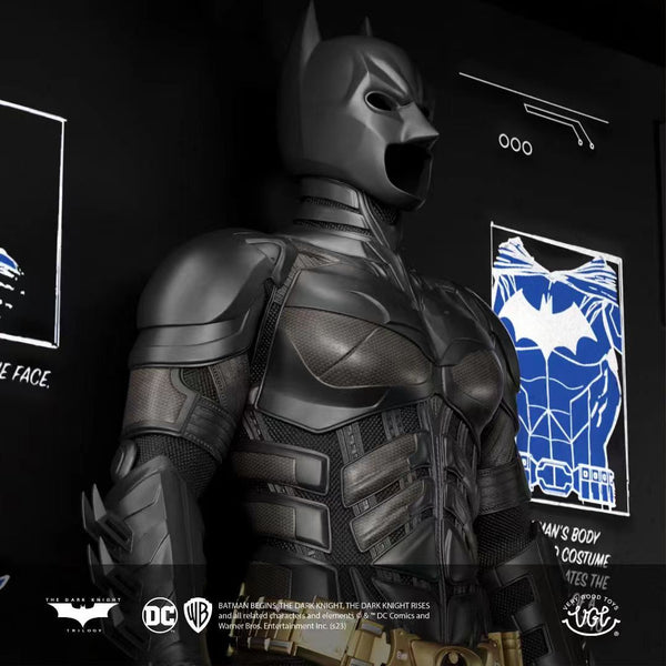 VGT x Warner Bros - 100 Years Anniversary The Dark Knight : Batman Armory Weapon Garage [Licensed]