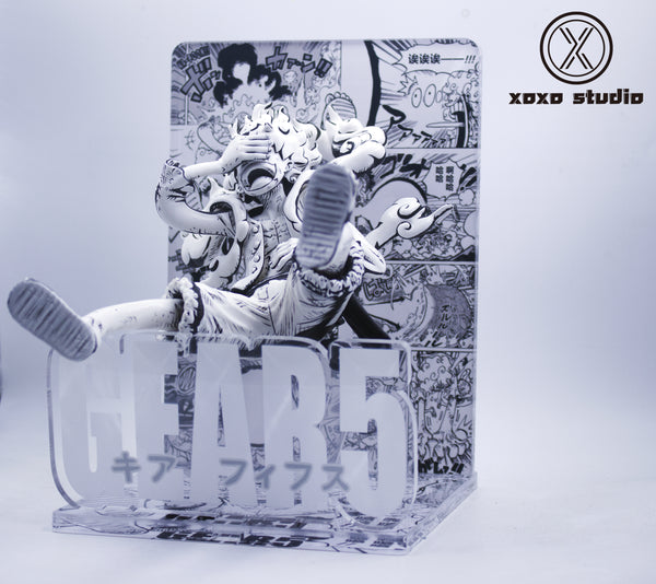 XOXO Studio - Nika Luffy Black & White Comic Ver.