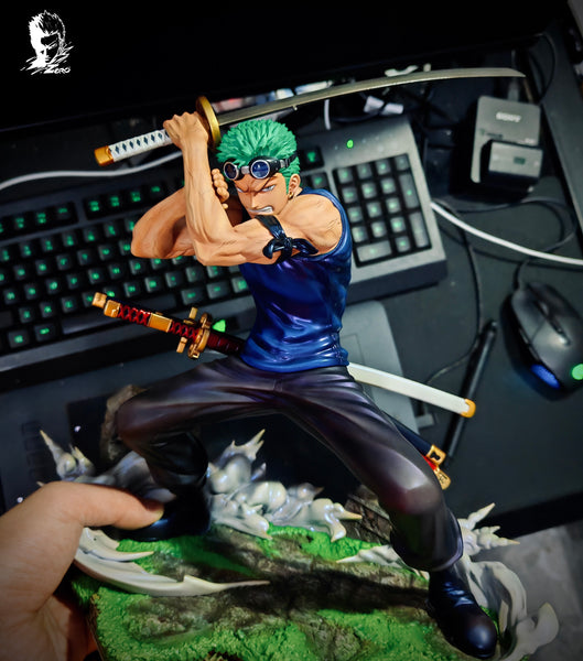 Zoro Studio - Roronoa Zoro [2 Variants]