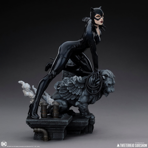 Sideshow x Tweeterhead - Catwoman [2 Variants]