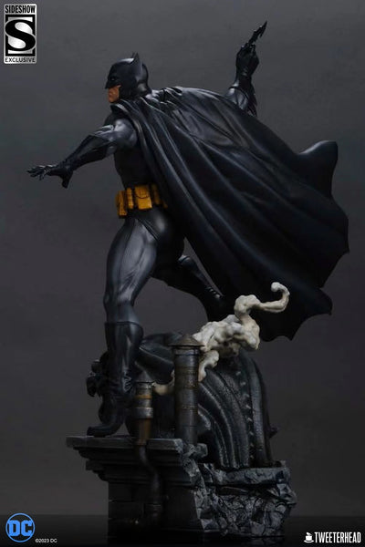 Sideshow x Tweeterhead  - Batman Black and Gray Ver. [9113892]