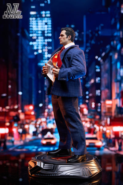 NL Studio - Superman [2 Variants]