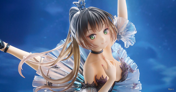 Wave Studio - Black Swan Girl