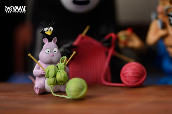 YAMI Studio - Protect Granny Qian