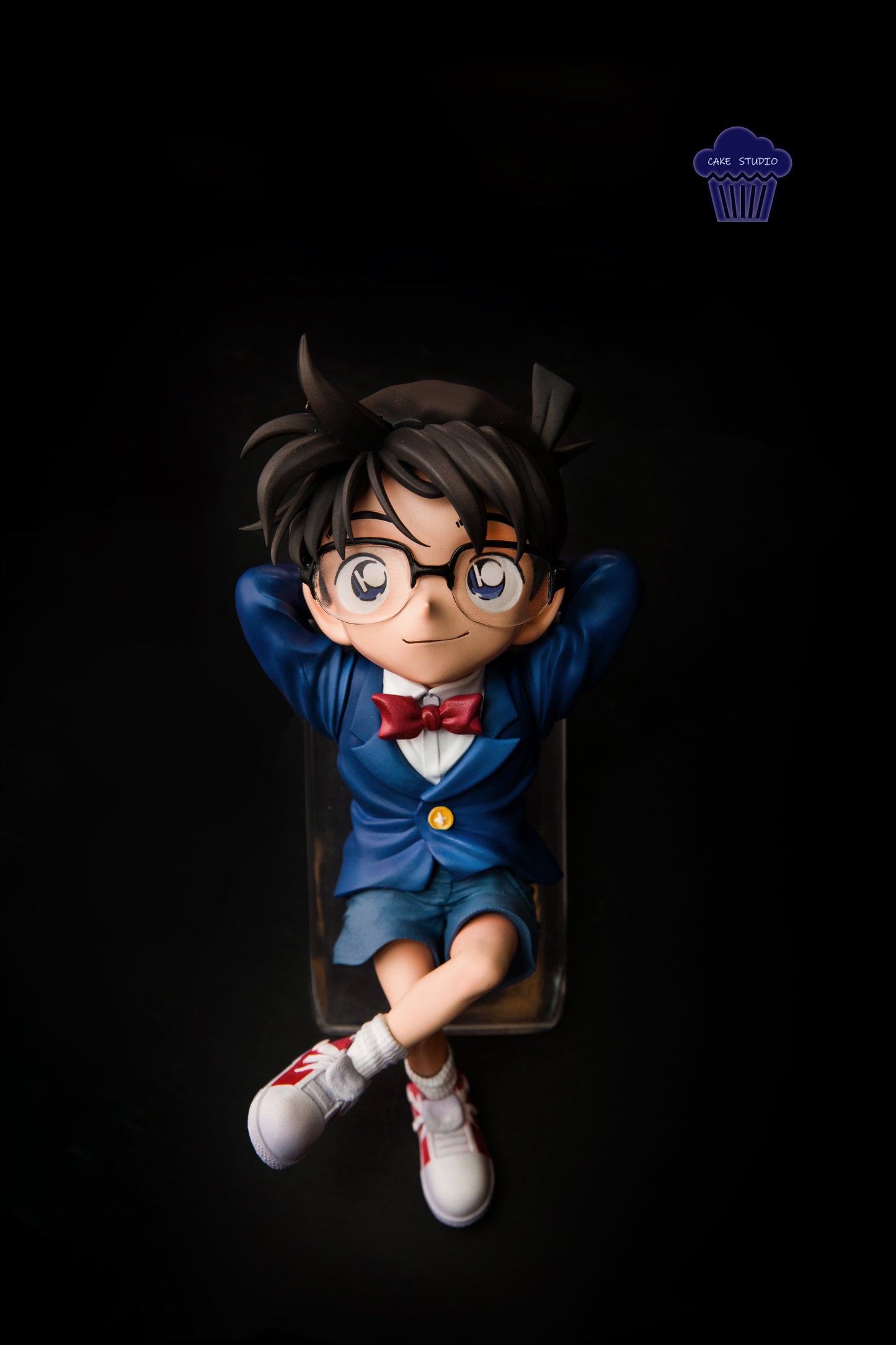 Cake Studio - Boy in Blue Outfit Conan [2 Variants]
