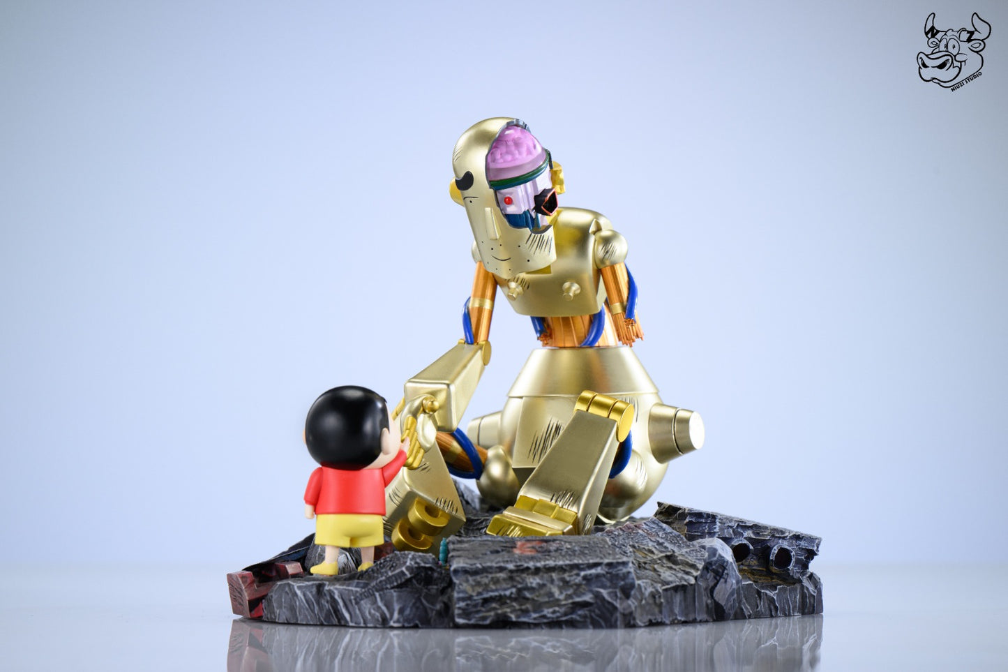 NIUZI Studio - Robo Dad and Shin-Chan