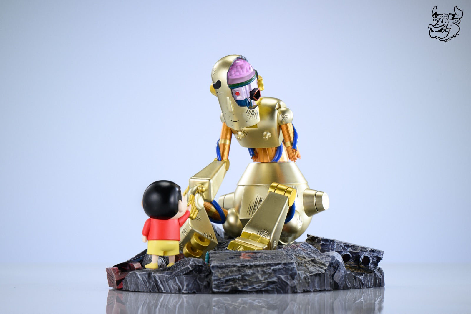 NIUZI Studio - Robo Dad and Shin-Chan
