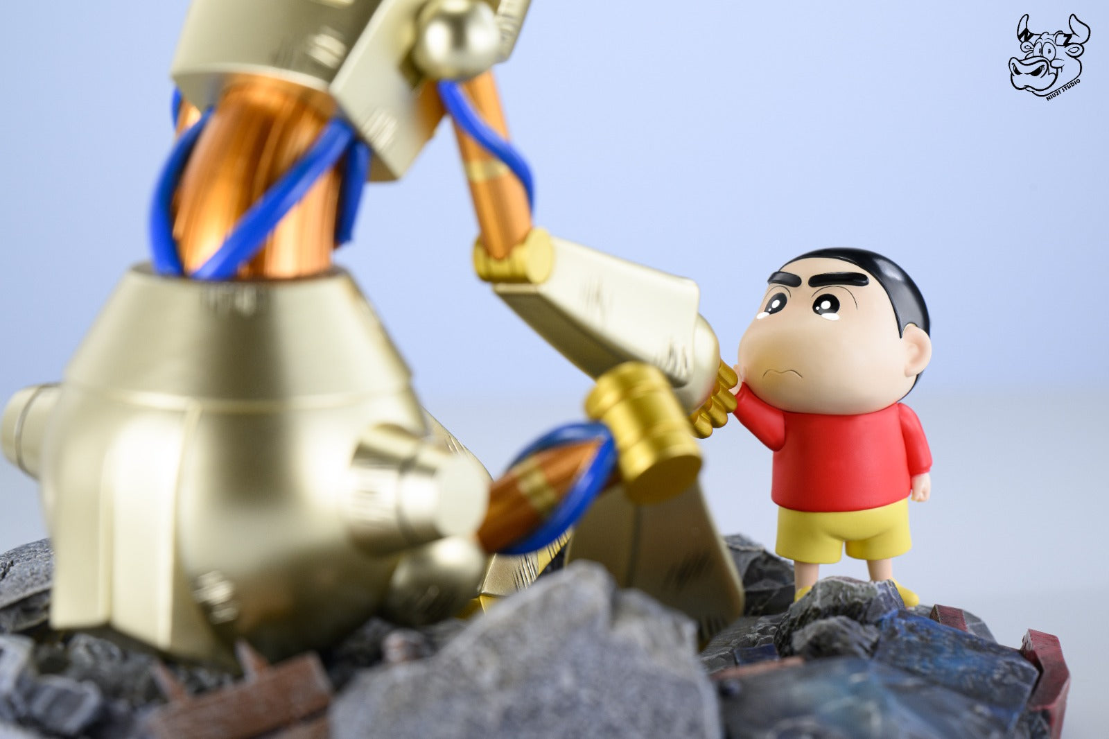 NIUZI Studio - Robo Dad and Shin-Chan