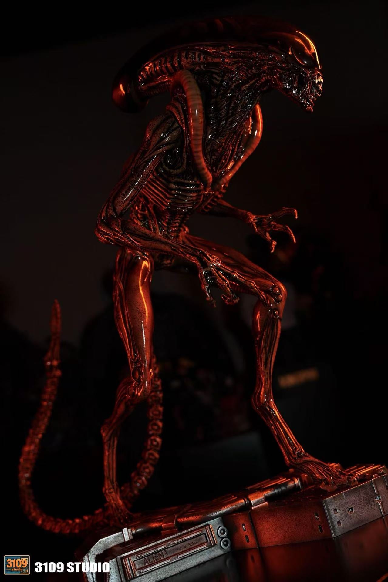 3109 Studio - Dog Alien Maquette [2 Variants]