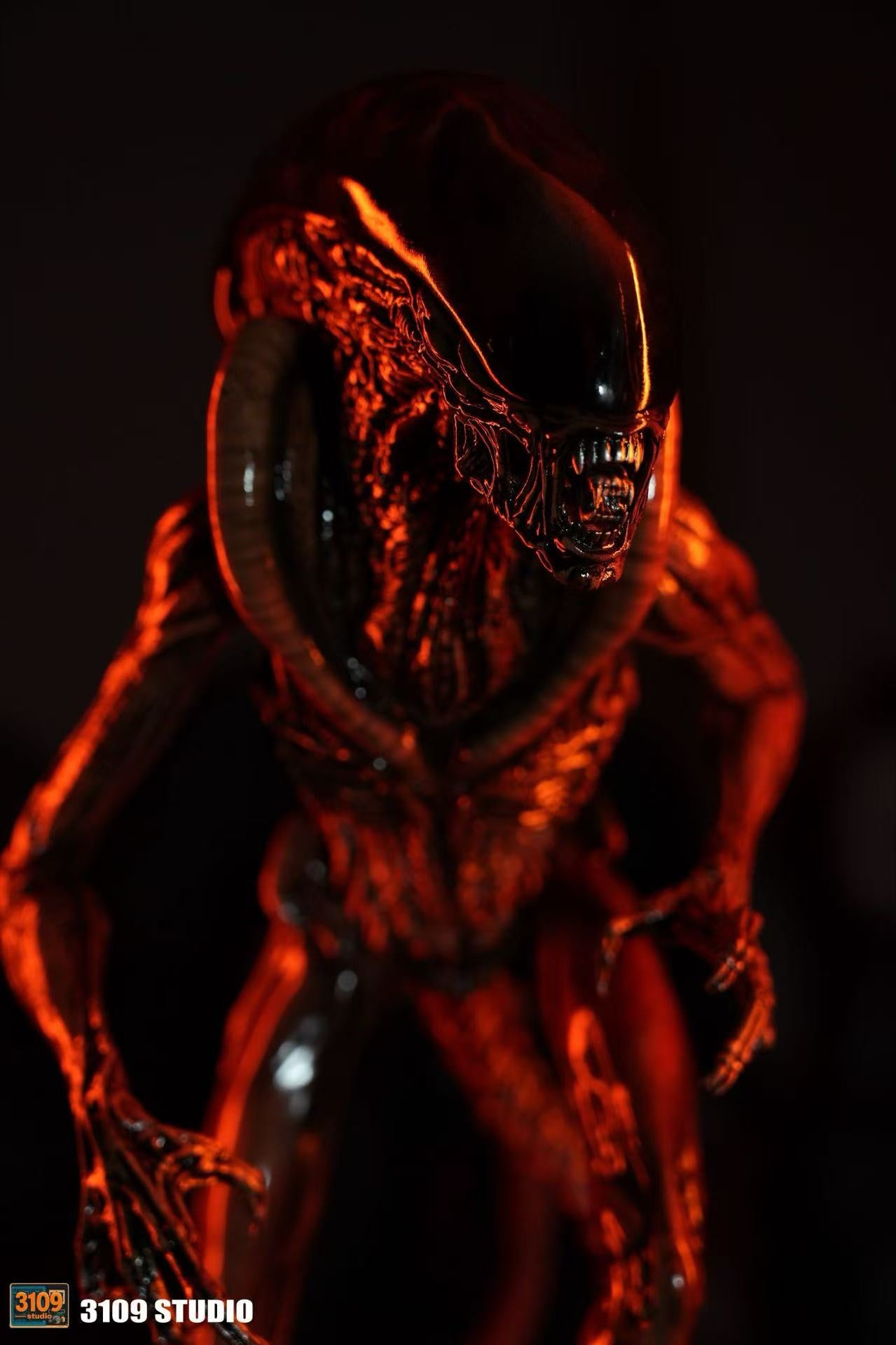 3109 Studio - Dog Alien Maquette [2 Variants]