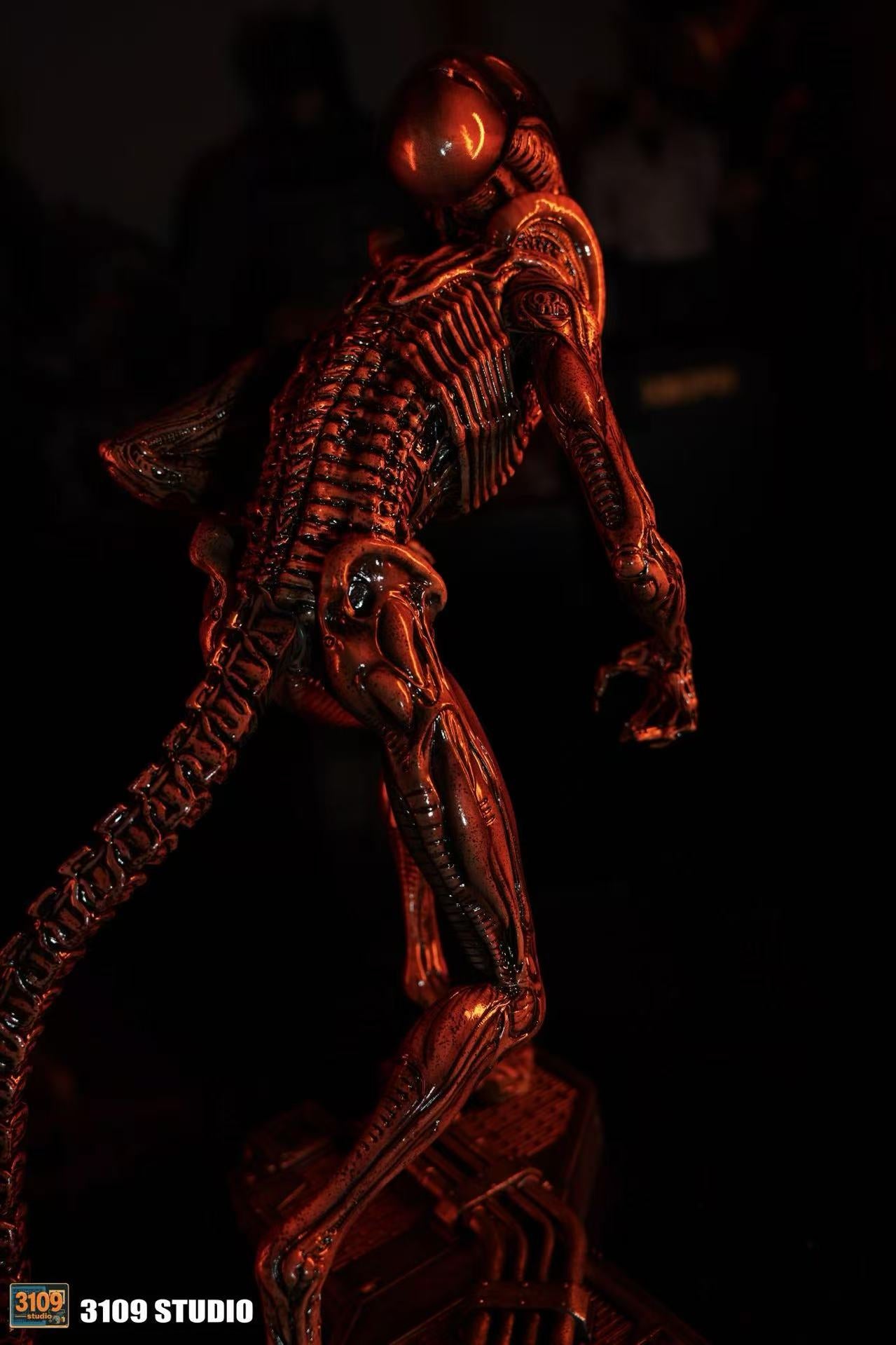 3109 Studio - Dog Alien Maquette [2 Variants]