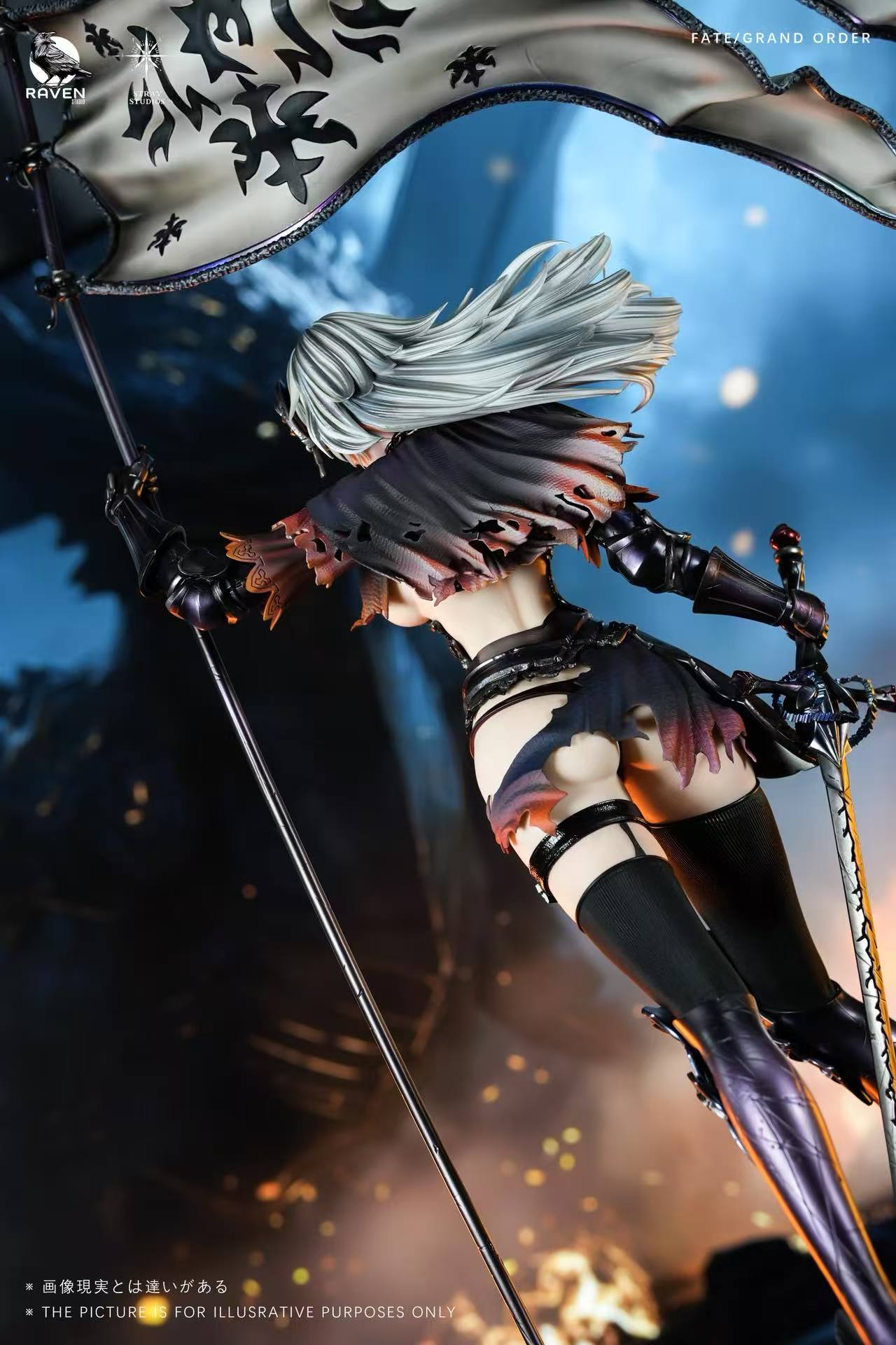 RAVEN Studio x Stray Studio - Jeanne d'Arc [2 Variants]