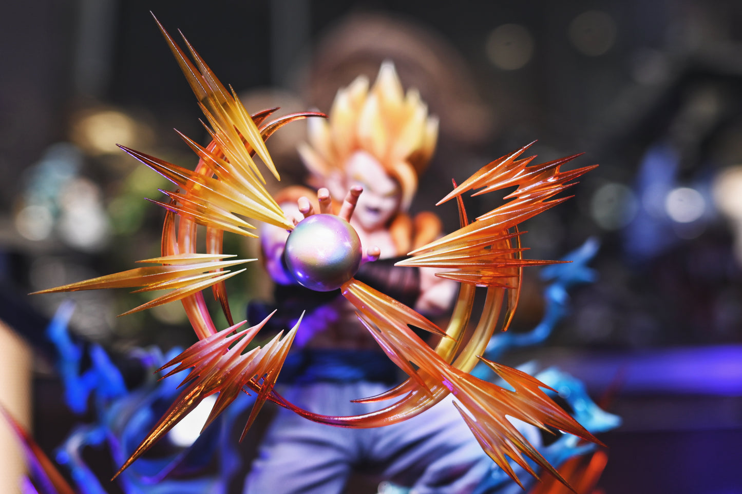 YISHOU Studio - Gogeta