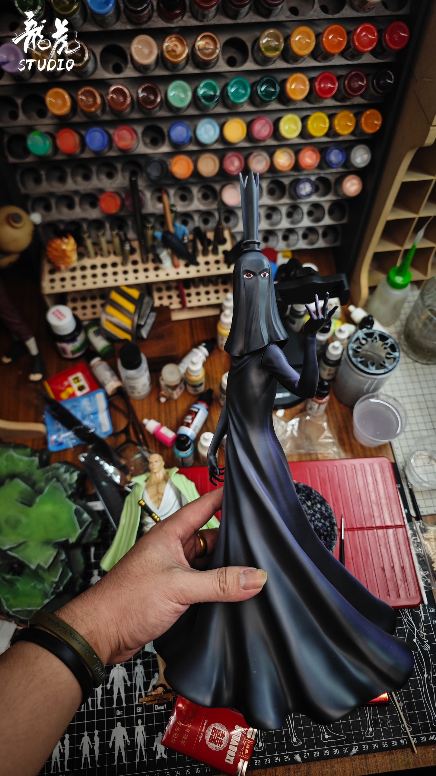 Long Hu Studio - Five Elders X Imu [2 Variants]