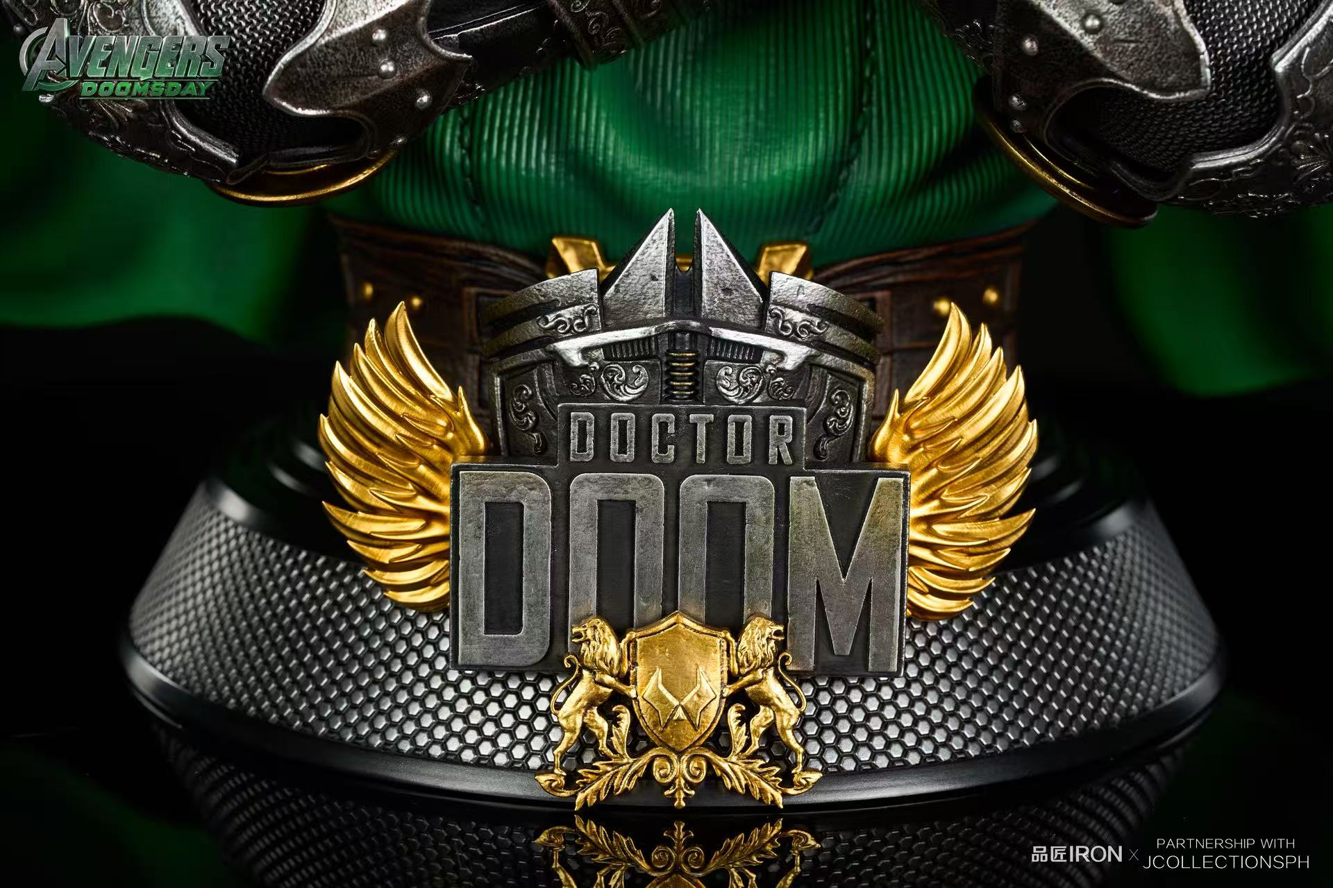 Iron Studio - Doctor Doom MQ067 [Licensed] [2 Variants]