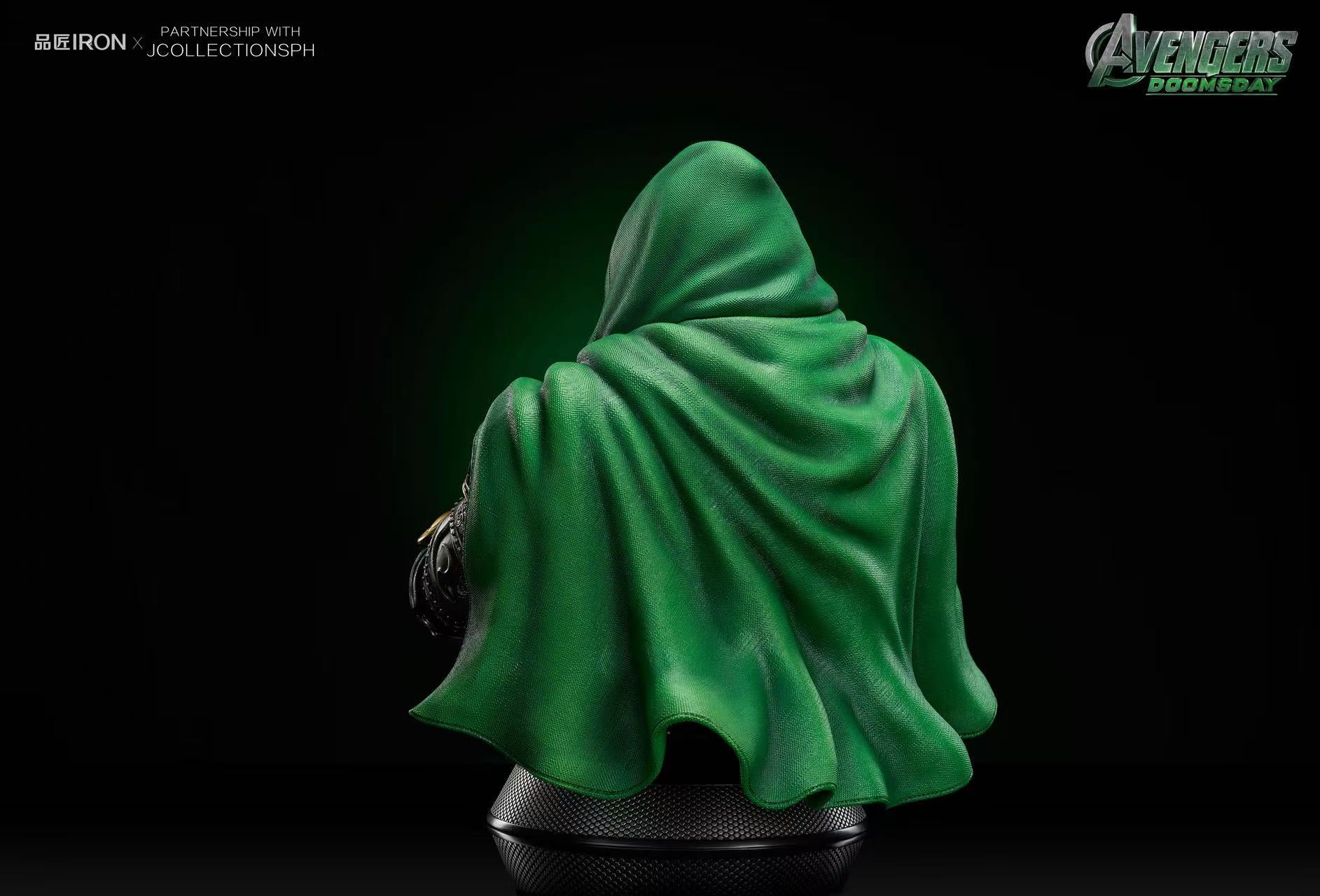 Iron Studio - Doctor Doom MQ067 [Licensed] [2 Variants]